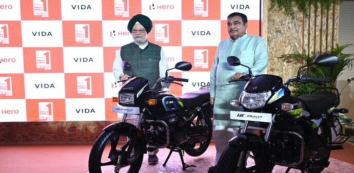 Compatible with ethanol blends ranging from E20 to E85, the flex-fuel motorcycles will be introduced in Delhi and select regions of Maharashtra in July 2026. Compatible with ethanol blends ranging from E20 to E85, the flex-fuel motorcycles will be introduced in Delhi and select regions of Maharashtra in July 2026.