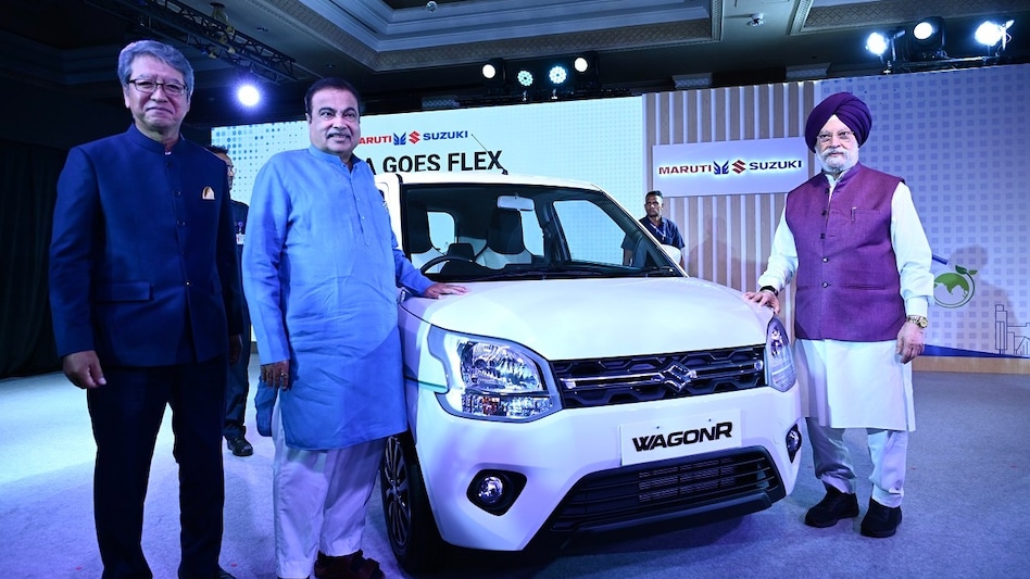 Union Ministers Nitin Gadkari and Hardeep Singh Puri at the launch of India’s first Maruti Suzuki flex-fuel car in New Delhi on June 4. Union Ministers Nitin Gadkari and Hardeep Singh Puri at the launch of India’s first Maruti Suzuki flex-fuel car in New Delhi on June 4.