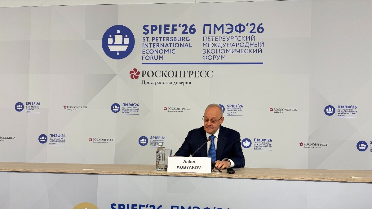 He argued that countries increasingly need alternative mechanisms for finance, trade, scientific cooperation and security. He argued that countries increasingly need alternative mechanisms for finance, trade, scientific cooperation and security.