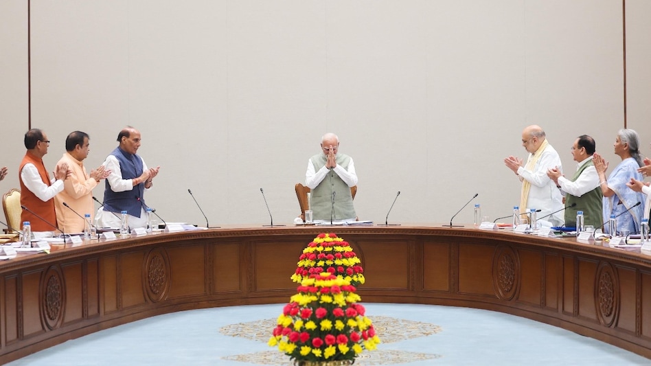 Cabinet passes resolution for Modi after he surpasses Nehru's record as longest-serving elected PM Cabinet passes resolution for Modi after he surpasses Nehru's record as longest-serving elected PM