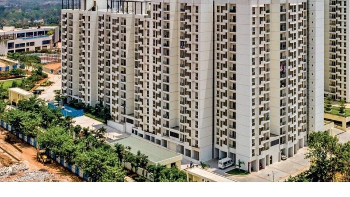 West Asia conflict puts record 5.4 lakh housing deliveries at risk in 2026: Report