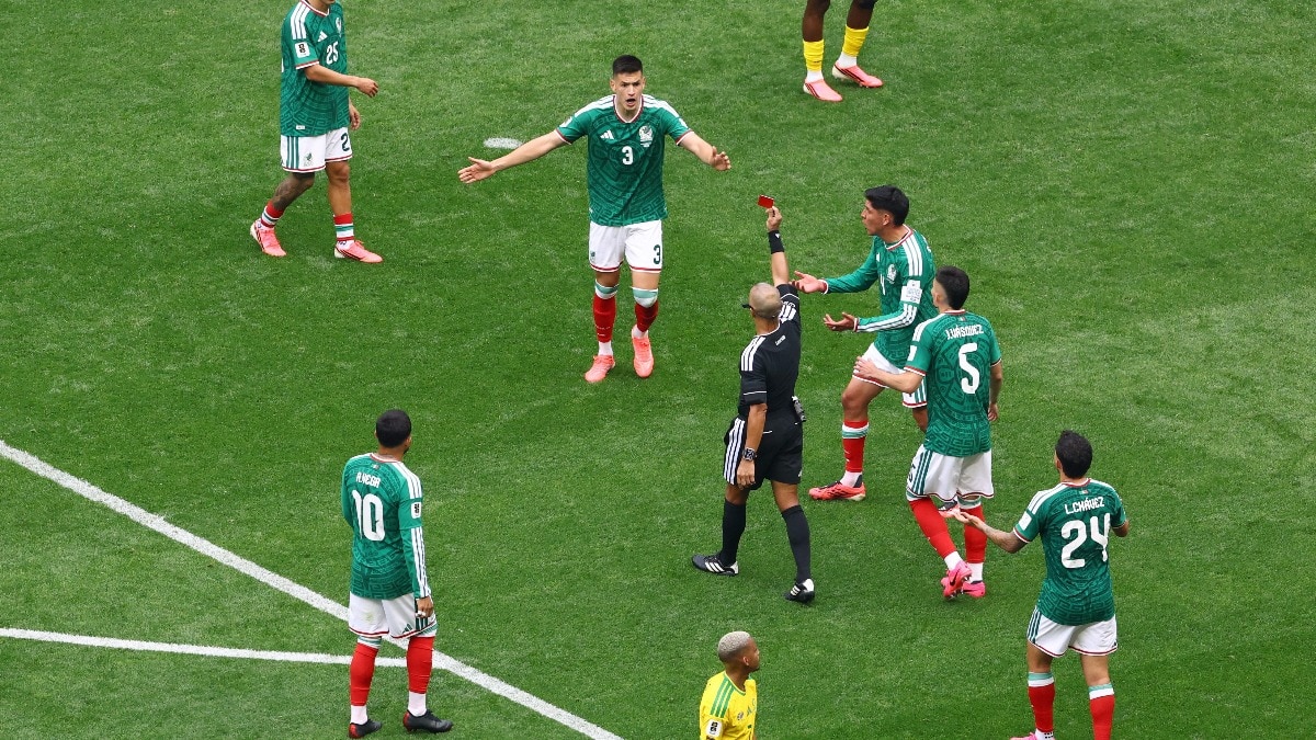 FIFA World Cup 2026 on Zee5: Indian fans report buffering, m