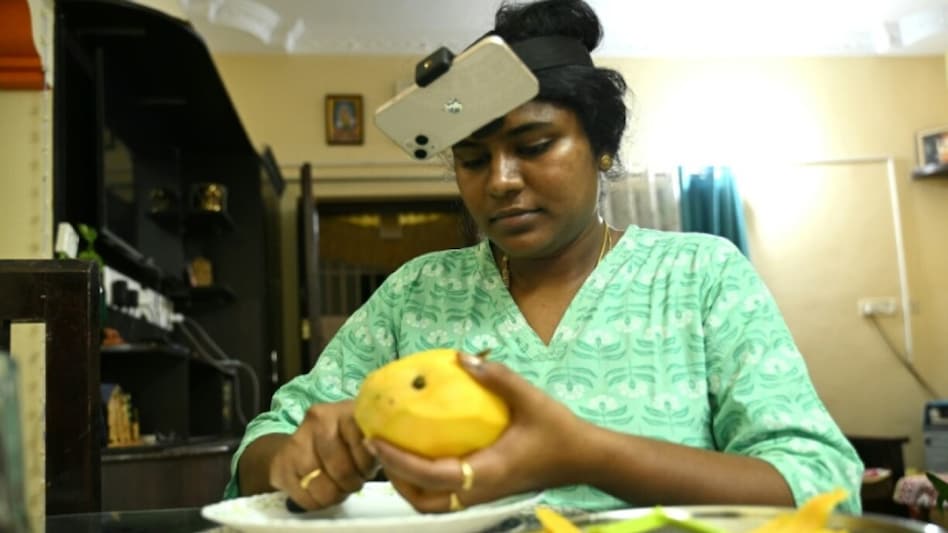 Indian workers are earning extra income by recording their daily tasks on cameras Indian workers are earning extra income by recording their daily tasks on cameras