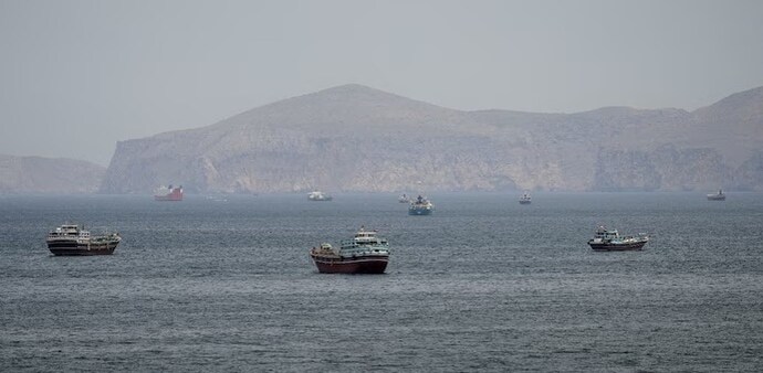 The unlocking of the strait, heavily congested with global cargo and oil supplies, serves as the first major logistical outcome of the peace deal aimed at permanently stabilizing international energy routes. (File photo) The unlocking of the strait, heavily congested with global cargo and oil supplies, serves as the first major logistical outcome of the peace deal aimed at permanently stabilizing international energy routes. (File photo)