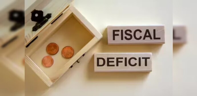 As many as 18 states had fiscal deficits above the threshold of 3% that had been recommended by the 15th Finance Commission. As many as 18 states had fiscal deficits above the threshold of 3% that had been recommended by the 15th Finance Commission.