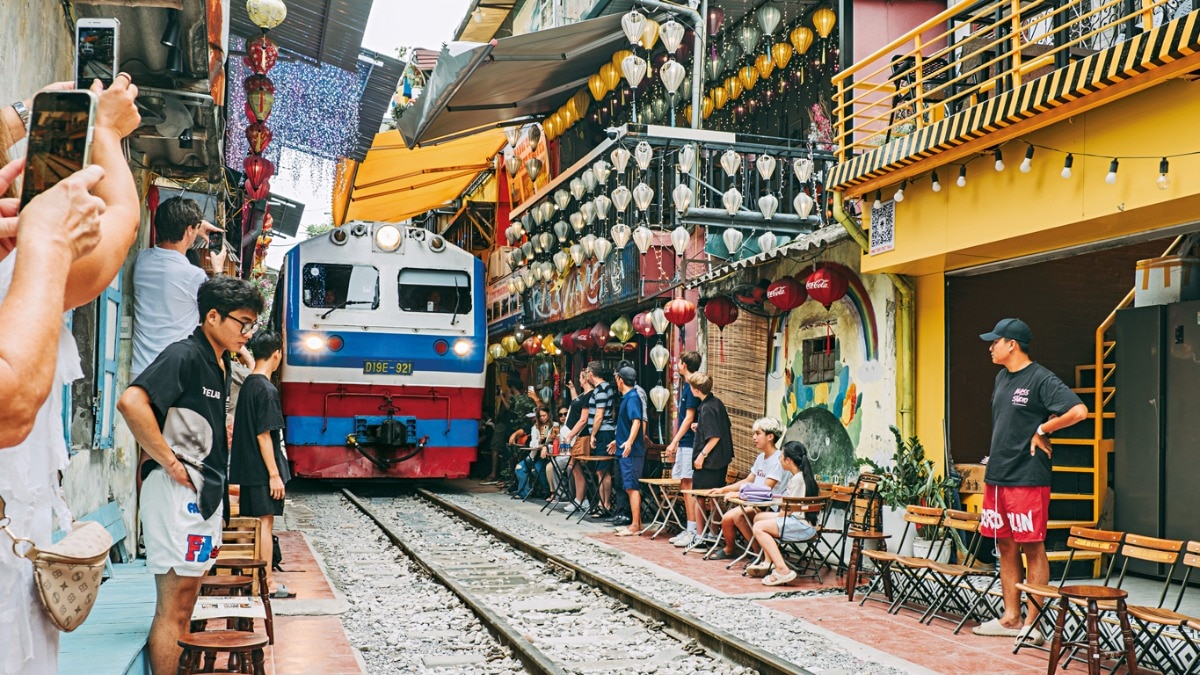 Hanoi On The Horizon