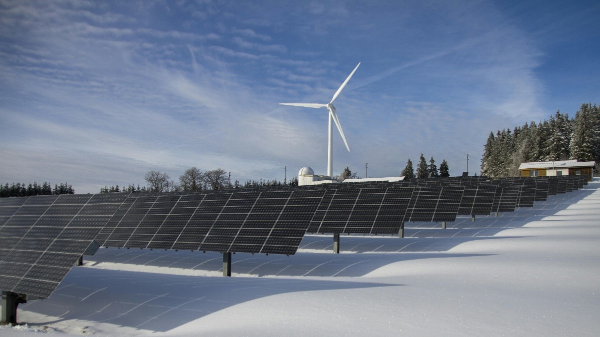 India wants to reduce Chinese dependence when it comes to energy