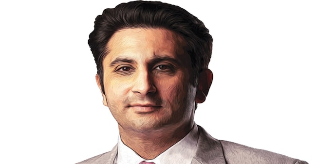 Adar Poonawalla is the Chief Executive Officer (CEO) of the Serum Institute of India Adar Poonawalla is the Chief Executive Officer (CEO) of the Serum Institute of India