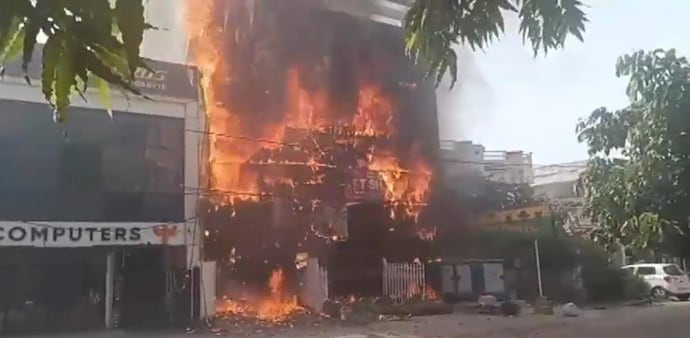 Fire at coaching centre in Lucknow Fire at coaching centre in Lucknow