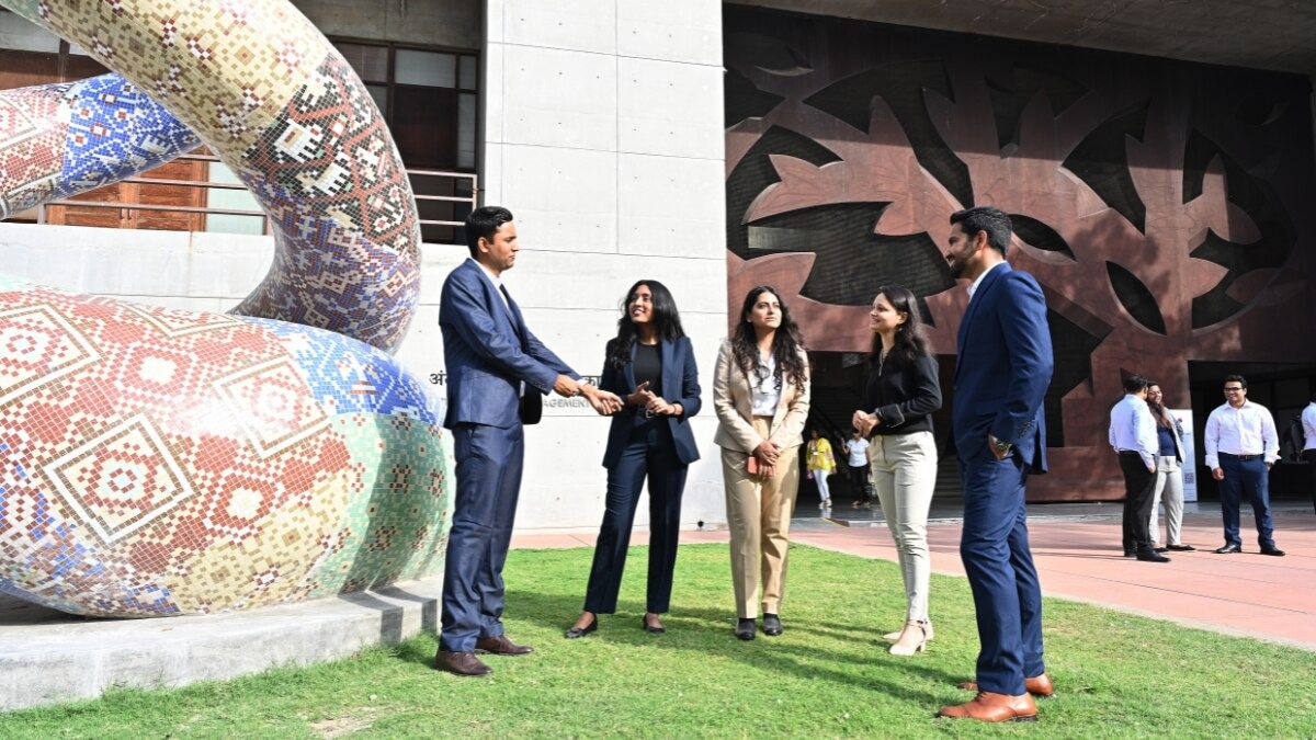 IIM Bangalore has grown not just in size but also in the number of younger academics joining its faculty. IIM Bangalore has grown not just in size but also in the number of younger academics joining its faculty.