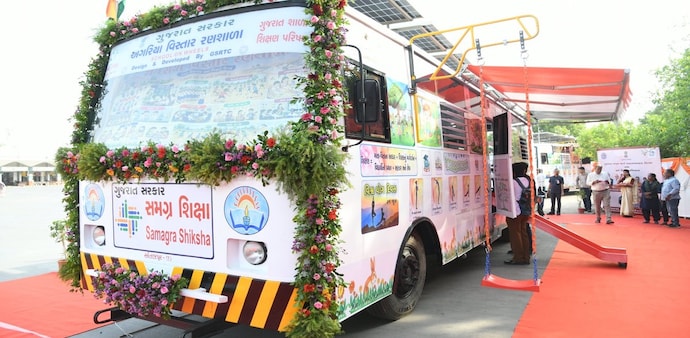 Gujarat government has launched 28 buses that will operate as 'schools on wheels' Gujarat government has launched 28 buses that will operate as 'schools on wheels'