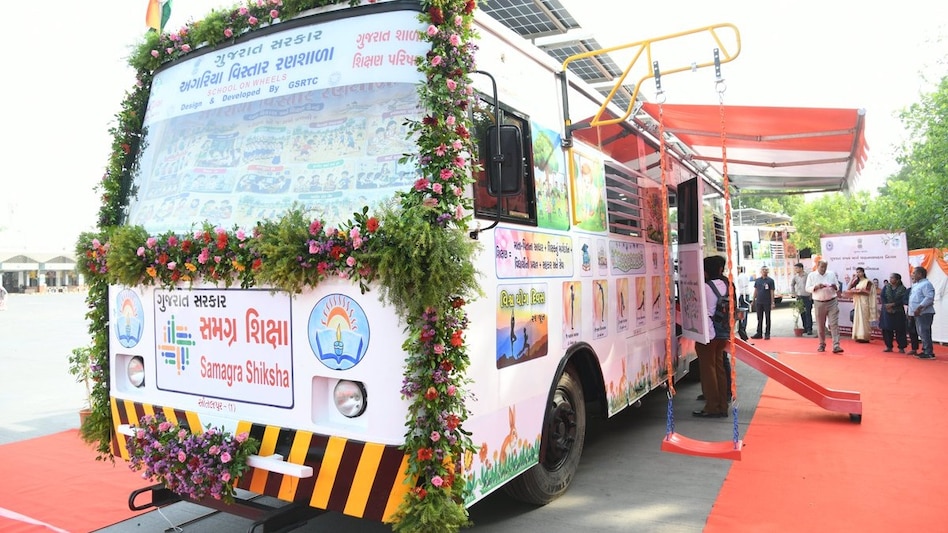 Gujarat government has launched 28 buses that will operate as 'schools on wheels' Gujarat government has launched 28 buses that will operate as 'schools on wheels'