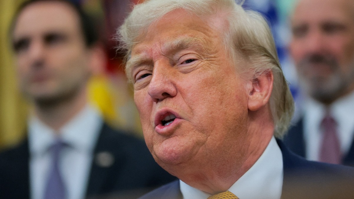 US President Donald Trump, speaking to reporters at the White House shortly before the American counter-strike concluded, called the drone attack on the commercial vessel a foolish violation of the truce. 