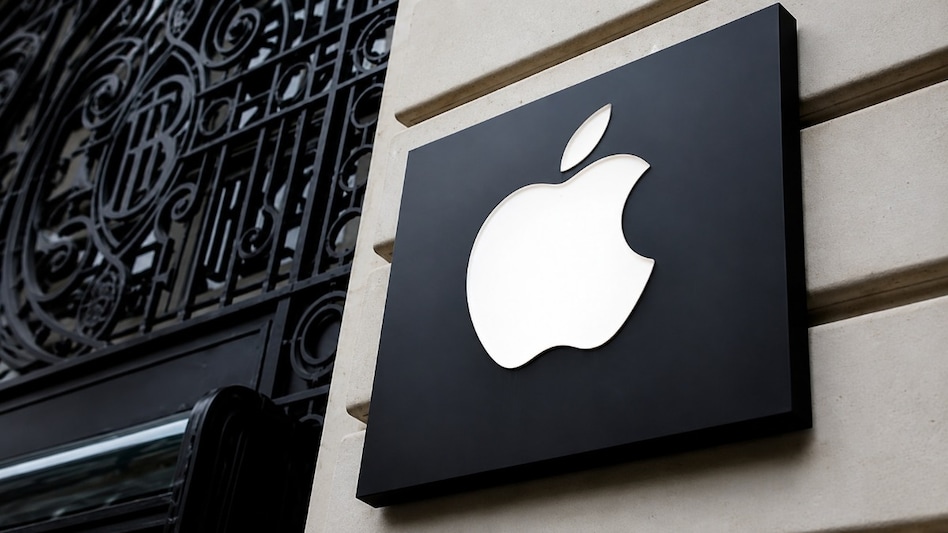 In 2024, an investigator alleged that Apple abused its position through the App Store on iPhones. In 2024, an investigator alleged that Apple abused its position through the App Store on iPhones.