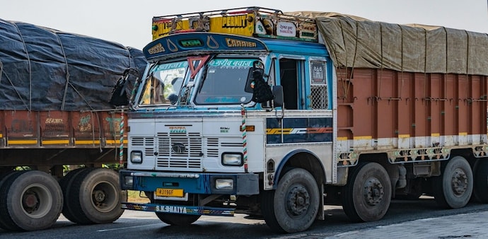 NCR to announce a waiver of road tax for buyers replacing old heavy commercial vehicles NCR to announce a waiver of road tax for buyers replacing old heavy commercial vehicles