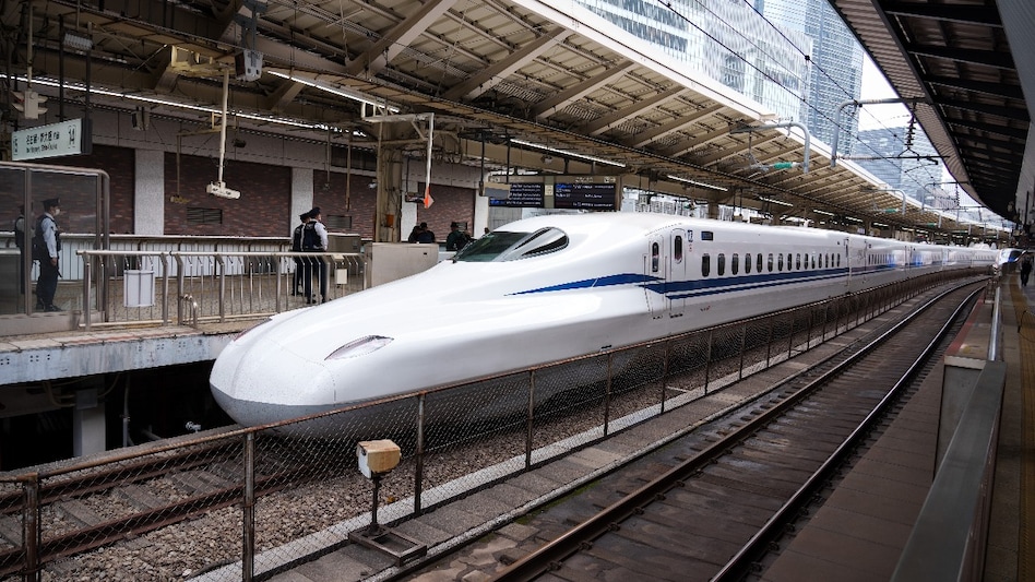 Japan to gift Shinkansen to India for Mumbai-Ahmedabad bullet train project Japan to gift Shinkansen to India for Mumbai-Ahmedabad bullet train project