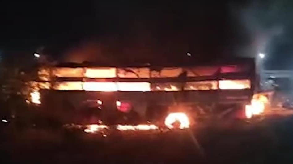 The bus, carrying around 37 passengers, was travelling from Haridwar to Indore when it caught fire. The bus, carrying around 37 passengers, was travelling from Haridwar to Indore when it caught fire.