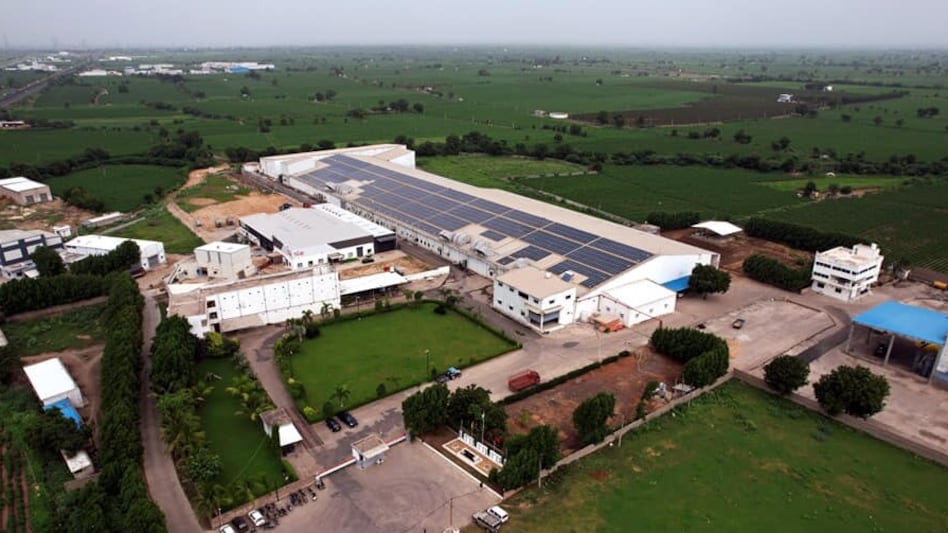 Aastha Spintex is engaged in the business of manufacturing and trading of carded, combed and compact combed cotton yarns and cotton bales. Aastha Spintex is engaged in the business of manufacturing and trading of carded, combed and compact combed cotton yarns and cotton bales.