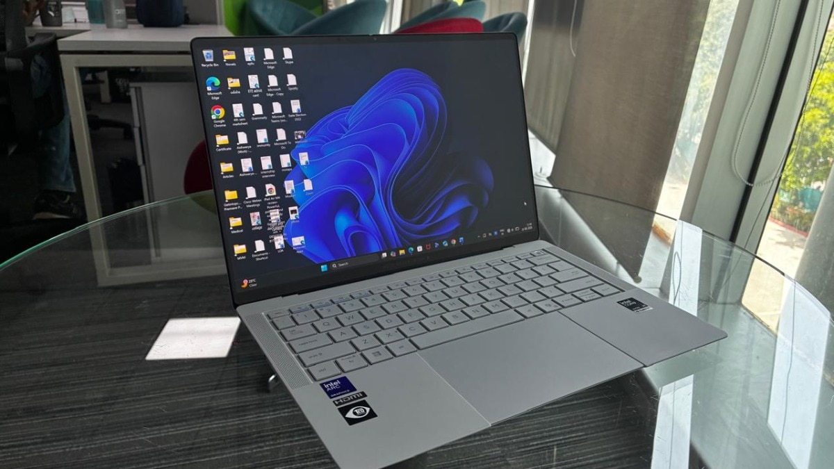 ASUS ExpertBook Ultra (2026) review: Business-class performance, in a sleek package