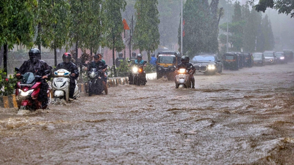 Mumbai rains: 17 flights cancelled, 217 delayed as Akasa, IndiGo issue advisories
