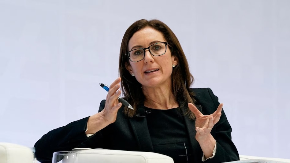 Silvana Tenreyro will take over as IMF Economic Counsellor and Director of the Research Department on August 10 Silvana Tenreyro will take over as IMF Economic Counsellor and Director of the Research Department on August 10
