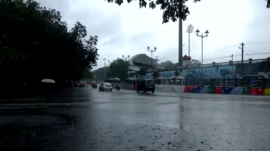 Heavy rains lash Kerala, orange alert issued for Malappuram, Kozhikode and Wayanad Heavy rains lash Kerala, orange alert issued for Malappuram, Kozhikode and Wayanad