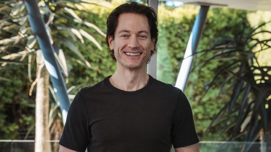 Rather than accepting the condition as something to be managed for life, Johnson says he intends to challenge conventional medicine by pursuing what he describes as an unprecedented effort to find a cure. 