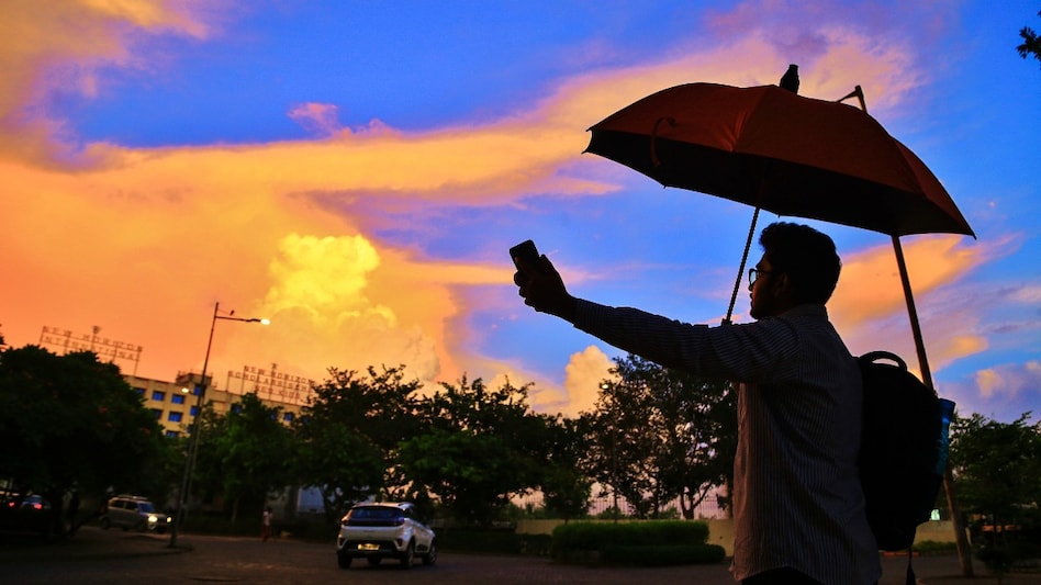 Meteorologists attribute this sudden intermission to a combination of shifting atmospheric systems and larger global climate drivers. Meteorologists attribute this sudden intermission to a combination of shifting atmospheric systems and larger global climate drivers.