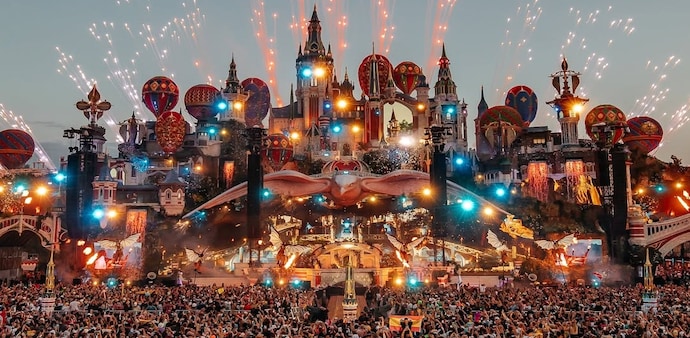 Tomorrowland Thailand 2026: Six stages, VIP passes and a strict 20-plus age rule Tomorrowland Thailand 2026: Six stages, VIP passes and a strict 20-plus age rule