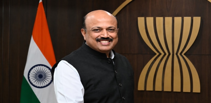 According to India's Commerce Ministry, the UK has offered tariff liberalisation on 98.8% of tariff lines, covering 99.5% of the value of Indian exports. According to India's Commerce Ministry, the UK has offered tariff liberalisation on 98.8% of tariff lines, covering 99.5% of the value of Indian exports.