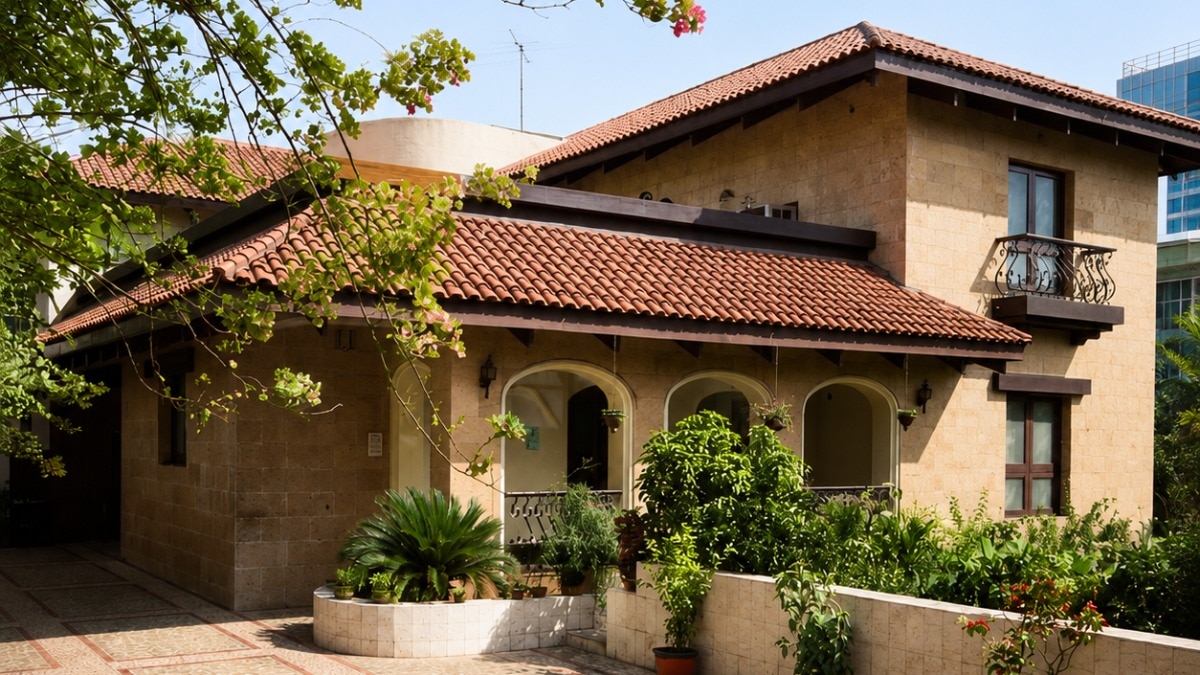 Notandas Realty directors acquire Juhu's heritage Villa Wilson for ₹135 crore near Amitabh Bachchan's Jalsa
