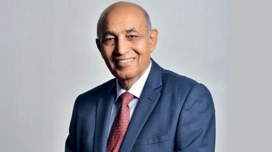 He officially joined the company's Board of Directors on October 31, 1975, immediately initiating operational overhauls, eliminating systemic inefficiencies, and laying the groundwork for market expansion. He officially joined the company's Board of Directors on October 31, 1975, immediately initiating operational overhauls, eliminating systemic inefficiencies, and laying the groundwork for market expansion.