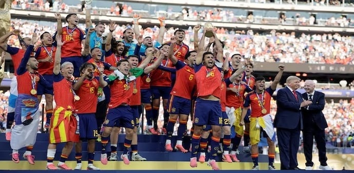 Spain are world champions: Torres strikes in extra time to defeat Argentina 1-0 in New Jersey Spain are world champions: Torres strikes in extra time to defeat Argentina 1-0 in New Jersey
