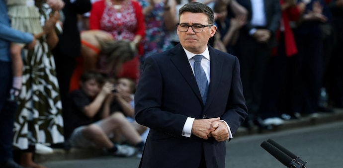 Burnham's nickname, "King of the North," reflects his political influence across northern England rather than any official title. Burnham's nickname, "King of the North," reflects his political influence across northern England rather than any official title.