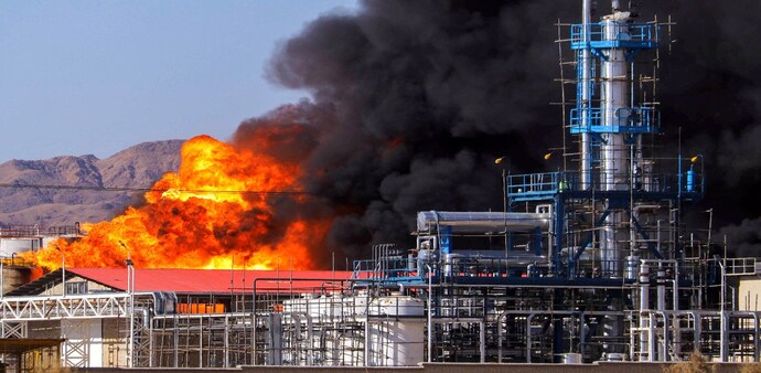 What began as attacks on strategic fuel facilities has evolved into a nationwide supply crisis affecting millions of Russians. What began as attacks on strategic fuel facilities has evolved into a nationwide supply crisis affecting millions of Russians.