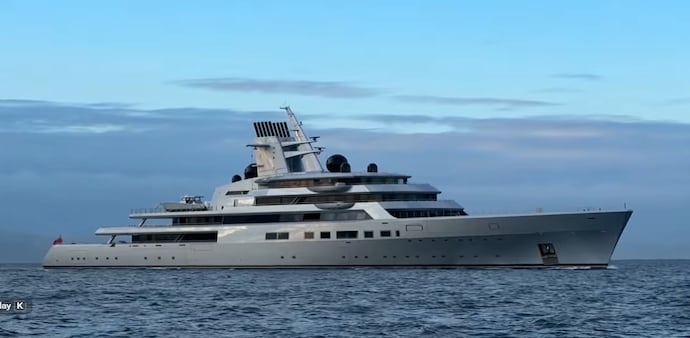 Dragonfly is one of the largest private superyachts built by Lürssen, a German shipyard renowned for constructing bespoke yachts for some of the world's wealthiest individuals. Dragonfly is one of the largest private superyachts built by Lürssen, a German shipyard renowned for constructing bespoke yachts for some of the world's wealthiest individuals.