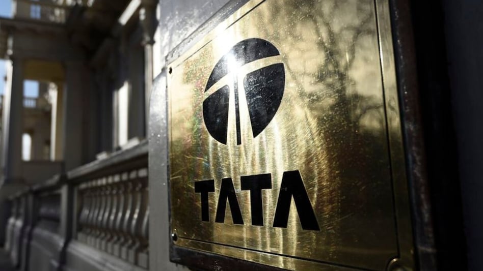 The company's PAT increased to Rs 1,547 crore in Q1 FY27 from Rs 990 crore in the corresponding quarter last year. The company's PAT increased to Rs 1,547 crore in Q1 FY27 from Rs 990 crore in the corresponding quarter last year.