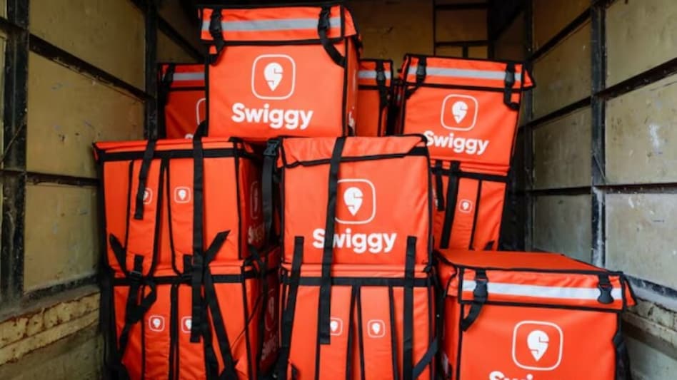 Swiggy shares ended 3% higher at Rs 295.80 in the current session. Market cap of Swiggy rose to Rs 81,650 crore. Swiggy shares ended 3% higher at Rs 295.80 in the current session. Market cap of Swiggy rose to Rs 81,650 crore.