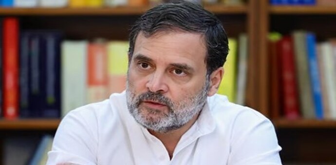 He began his schooling at St. Columba’s School in the capital before joining The Doon School in Dehradun in 1981. He began his schooling at St. Columba’s School in the capital before joining The Doon School in Dehradun in 1981.