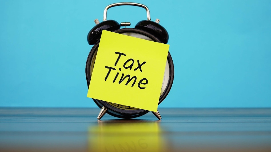 Get it wrong, and you either pay an unnecessary late fee or waste your weekend filing when you didn't need to. Get it wrong, and you either pay an unnecessary late fee or waste your weekend filing when you didn't need to.