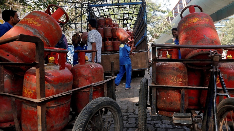 For households, there is no change in the price of the 14.2 kg domestic LPG cylinder this month. For households, there is no change in the price of the 14.2 kg domestic LPG cylinder this month.