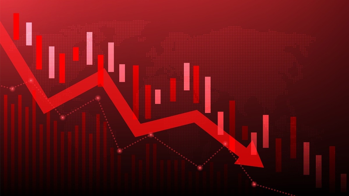 Market cap of Zee Entertainment crashed to Rs 9878.94 crore.