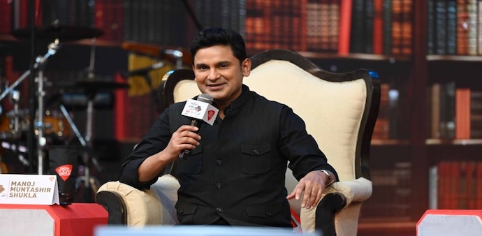 Author, Poet & Lyricist Manoj Muntashir Shukla (Photo Credits: Chandradeep Kumar) Author, Poet & Lyricist Manoj Muntashir Shukla (Photo Credits: Chandradeep Kumar)