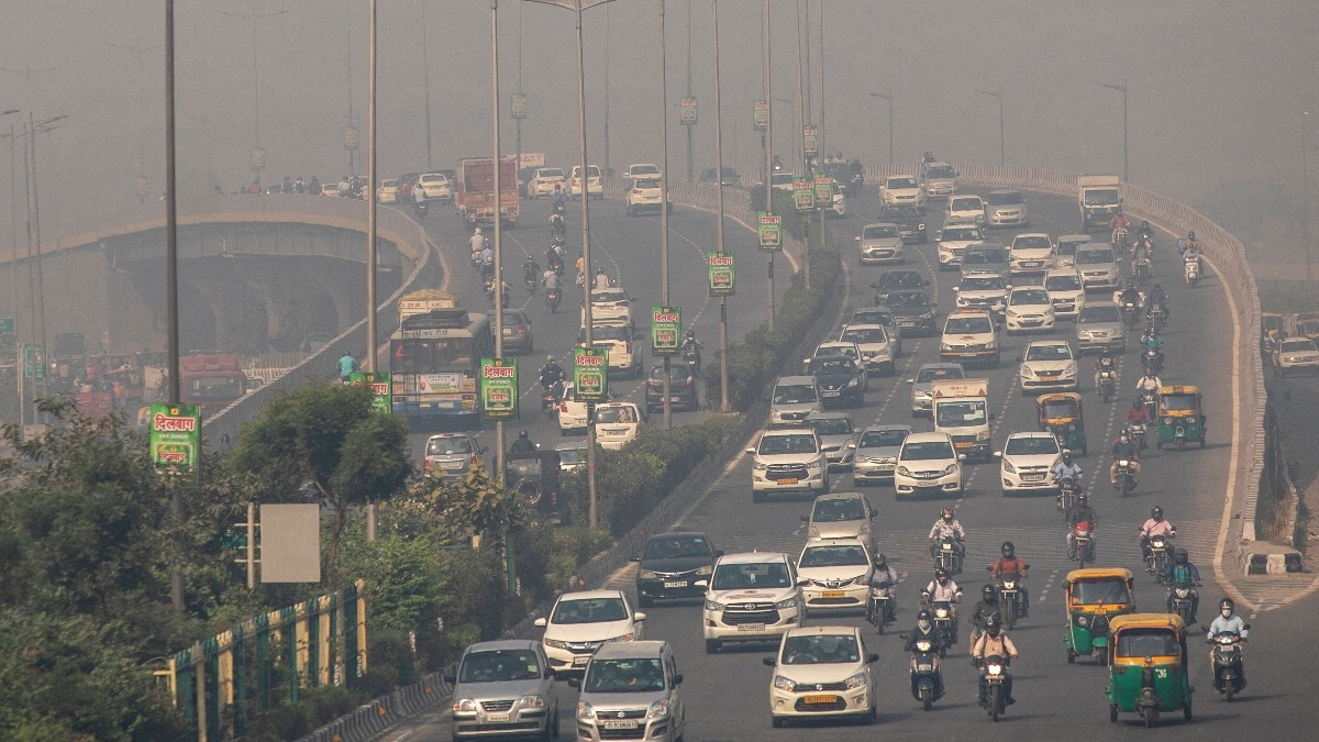 Supreme Court extends mandatory motor insurance cover for new vehicles; cars to get 4 years, two wheelers 6 years