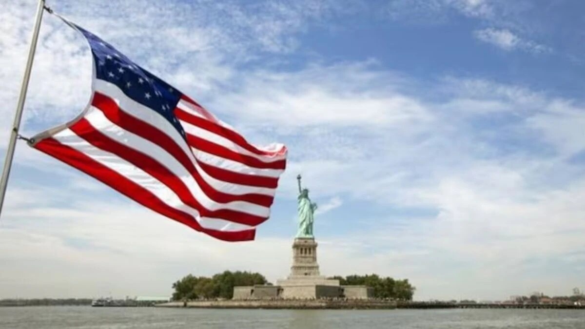 USCIS ends extra leeway for incomplete filings, puts burden on applicants to prove eligibility