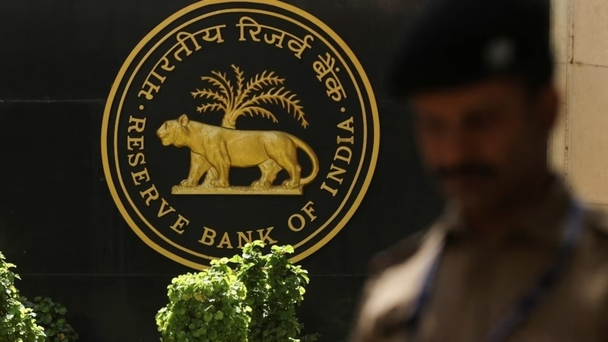 Including Tata Sons, RBI’s upper layer list has 17 NBFCs.