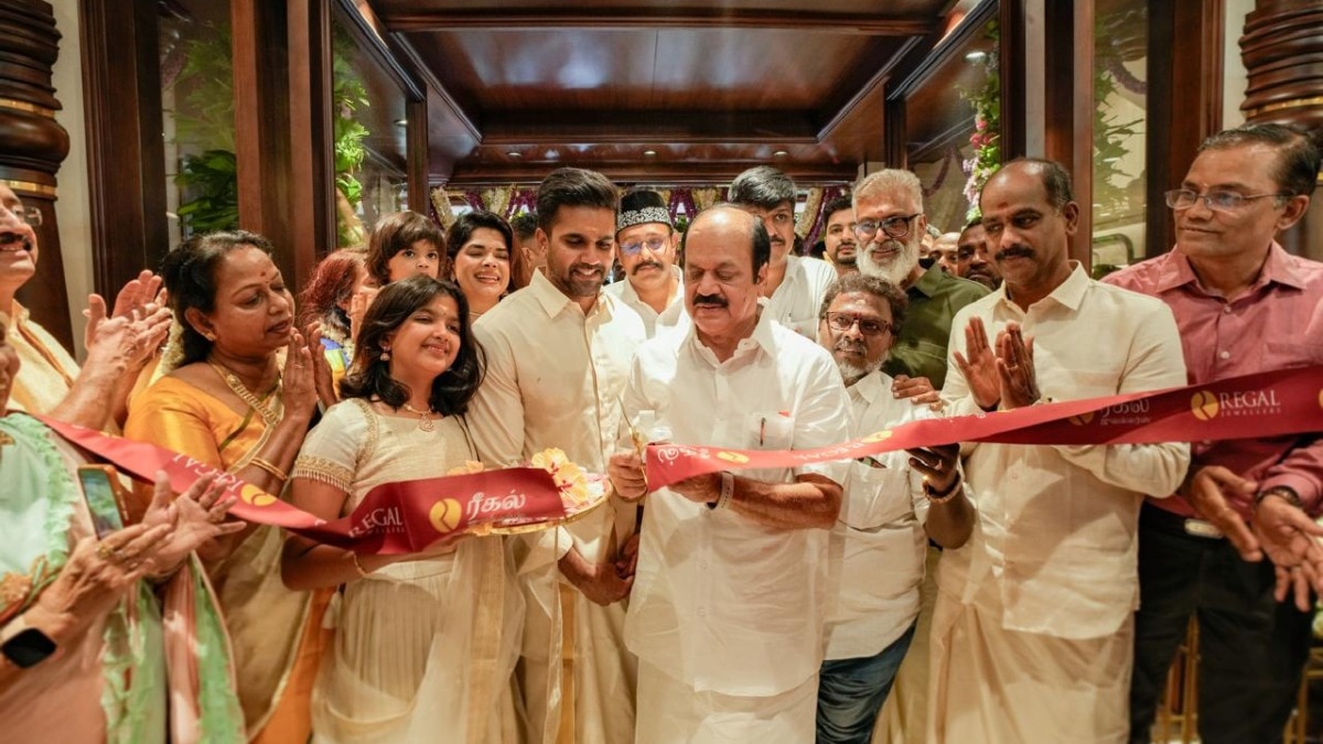 Regal Jewellers starts Tamil Nadu chapter with Sumangali Nermai Vizha event