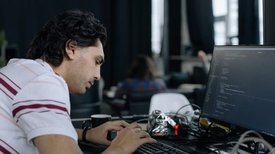 Techie plans to resign from AI-dependent company, shares 5 reasons why in viral post Techie plans to resign from AI-dependent company, shares 5 reasons why in viral post