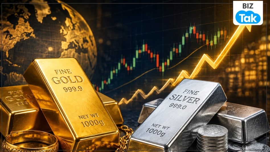 Internationally, COMEX gold was trading around $4,320 an ounce, while silver stood at $62.36 an ounce. Internationally, COMEX gold was trading around $4,320 an ounce, while silver stood at $62.36 an ounce.
