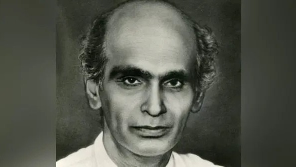 In 1952, he also unveiled a prototype two-seater petrol-engine car, demonstrating his interest in developing indigenous automobiles.